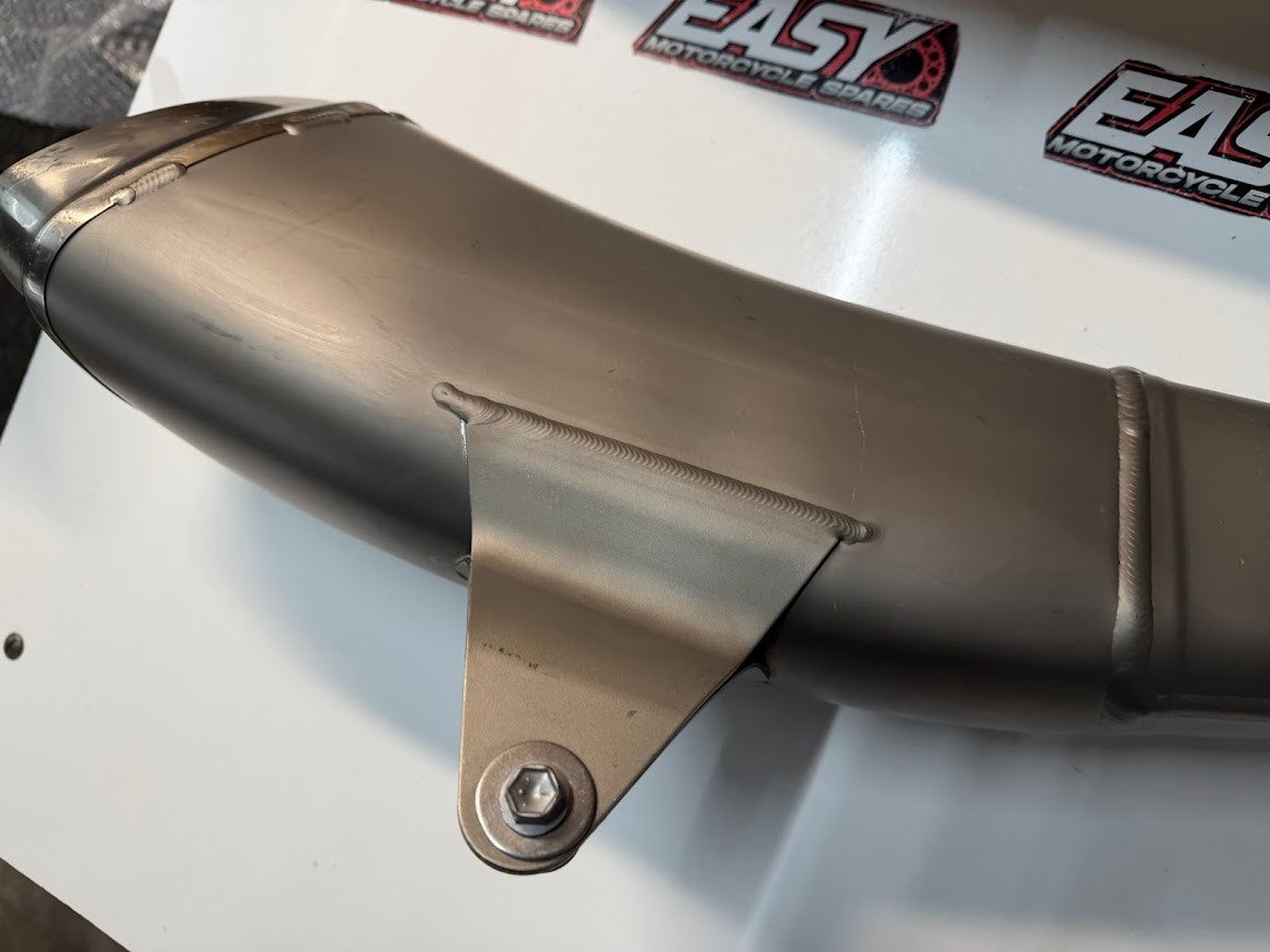 Muffler Exhaust Silencer Suzuki GSXR 1000 2009-2011 OEM 14340-47H10