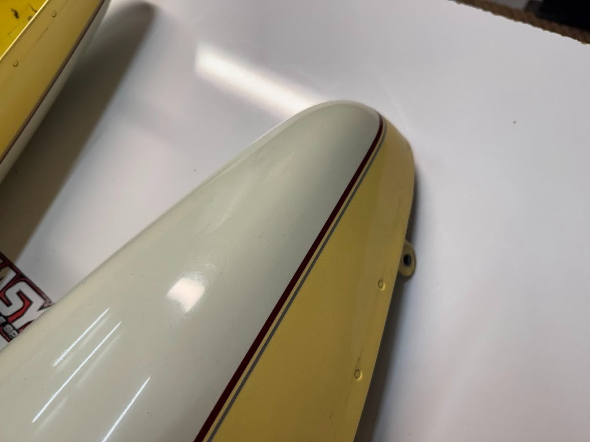 Suzuki VL 1500 Intruder 2003 Side Tank Covers OEM Genuine 47900-10F40