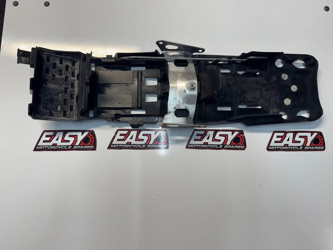 Rear Fender Battery Tray Suzuki GSXR 1000 07-08 2008 63111-21H00