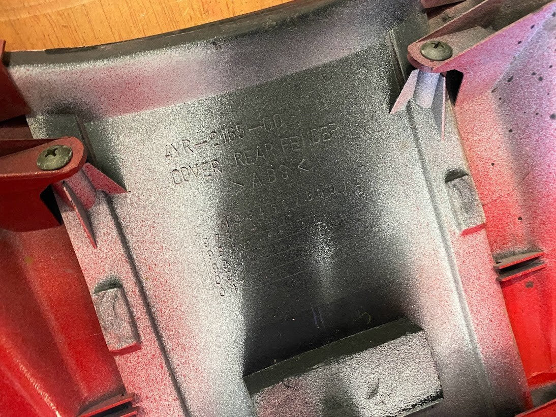 Rear Centre Fairing Yamaha FZS 600 1998