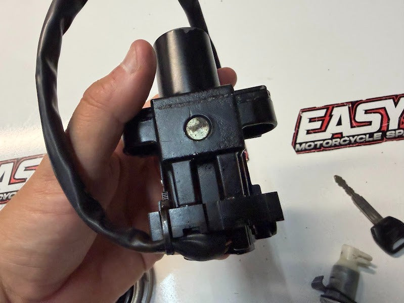 Ignition Key Lockset Honda CB 300F 2014-2018 OEM 35010K33701