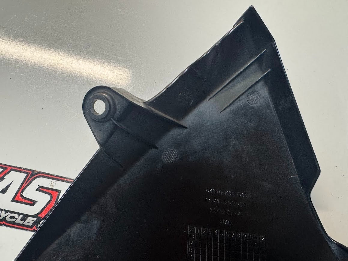 Honda CBR 300R 2014-2016 Rh Lower Fairing Cowl OEM Genuine 64310-K33-D00ZC