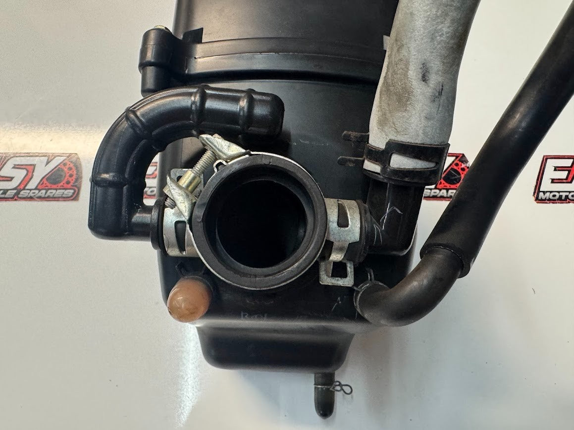 Yamaha YZF R15 2011-2018 Airbox Assembly OEM Genuine 20P-E4411-00