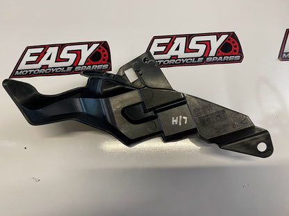 Yamaha YZF R1 2015-2019 Cover 3 OEM Genuine 2CR-2843J-01