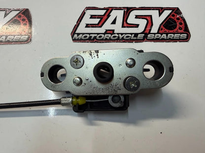 Seat Latch Bracket Suzuki GSF 1250 S Bandit 2007-2016 OEM 45220-47H00