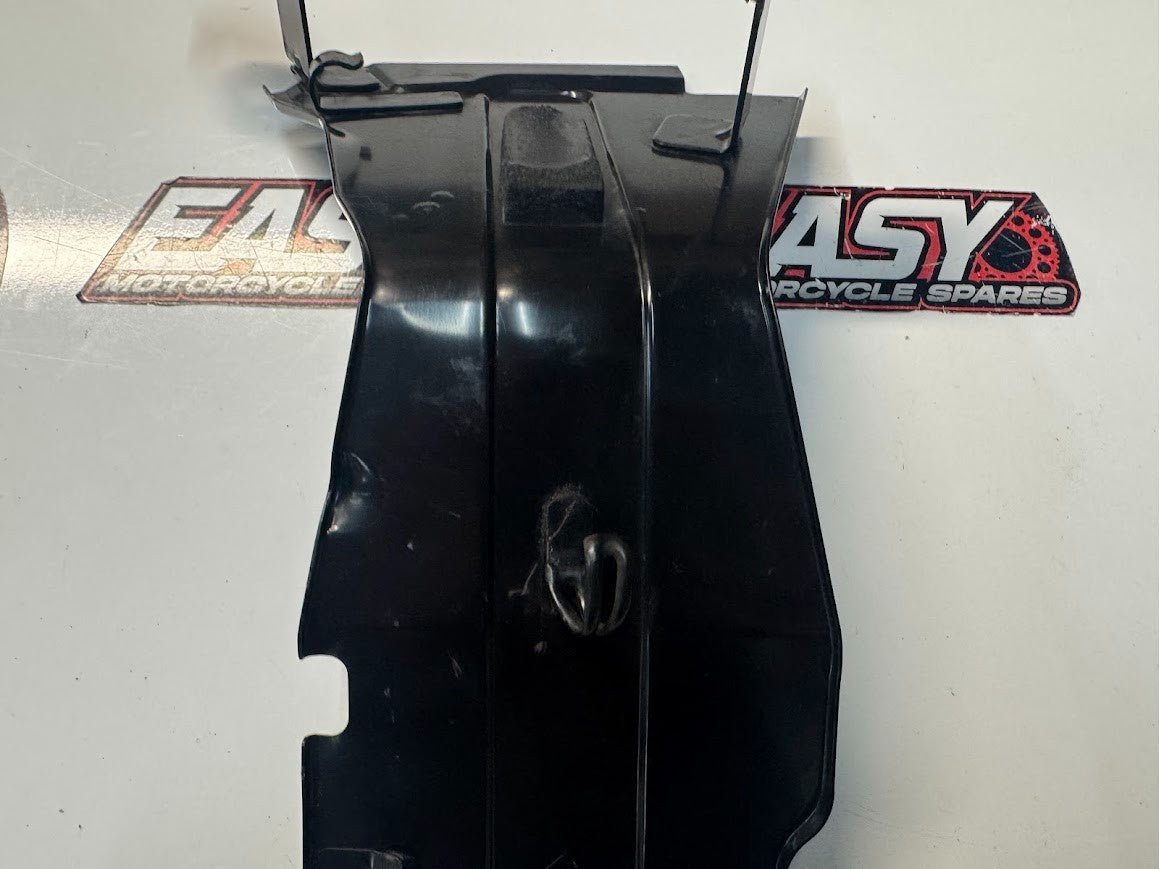 Suzuki VL 1500 Intruder 1998-2009 Front Wheel Tank Cover OEM Genuine 44270-10F02