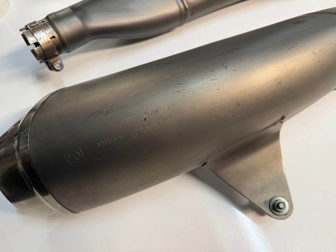 Muffler Exhaust Silencer Suzuki GSXR 1000 2009-2011 OEM 14340-47H10