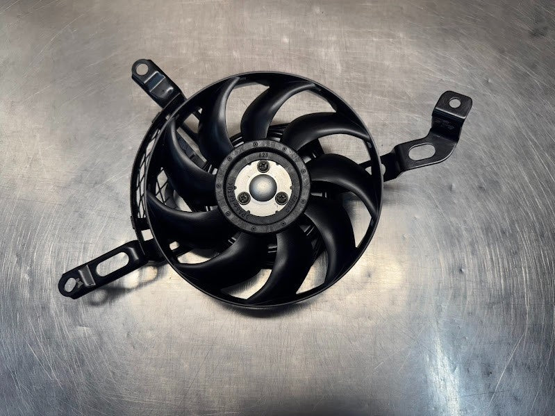 Suzuki GSXR 1000 2005-2006 Radiator Thermo Fan OEM Genuine 17800-41G00