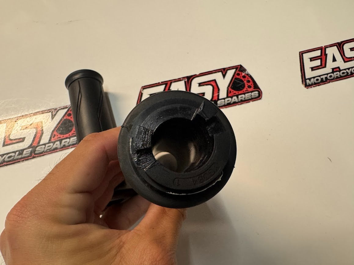 Yamaha YZF R1 2020-2025 Throttle Tube OEM Genuine B3L-26240-00