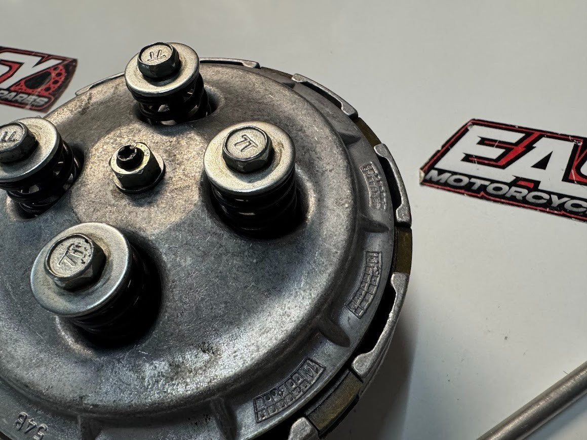 Yamaha YZF R15 2015 Clutch Complete OEM Genuine 1CK-E6150-00