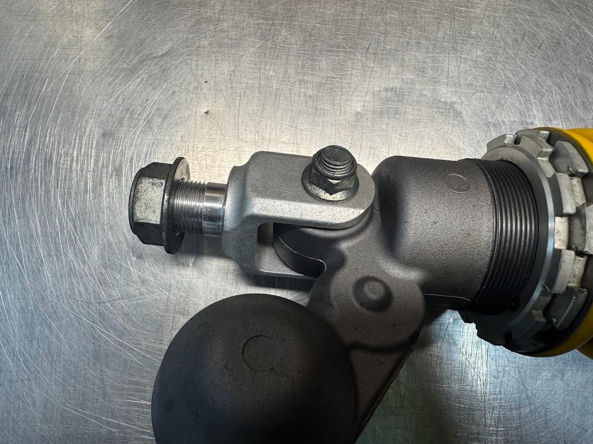 Suzuki GSXR 1000 2005-2006 Rear Shock OEM Genuine 62100-41G00-163