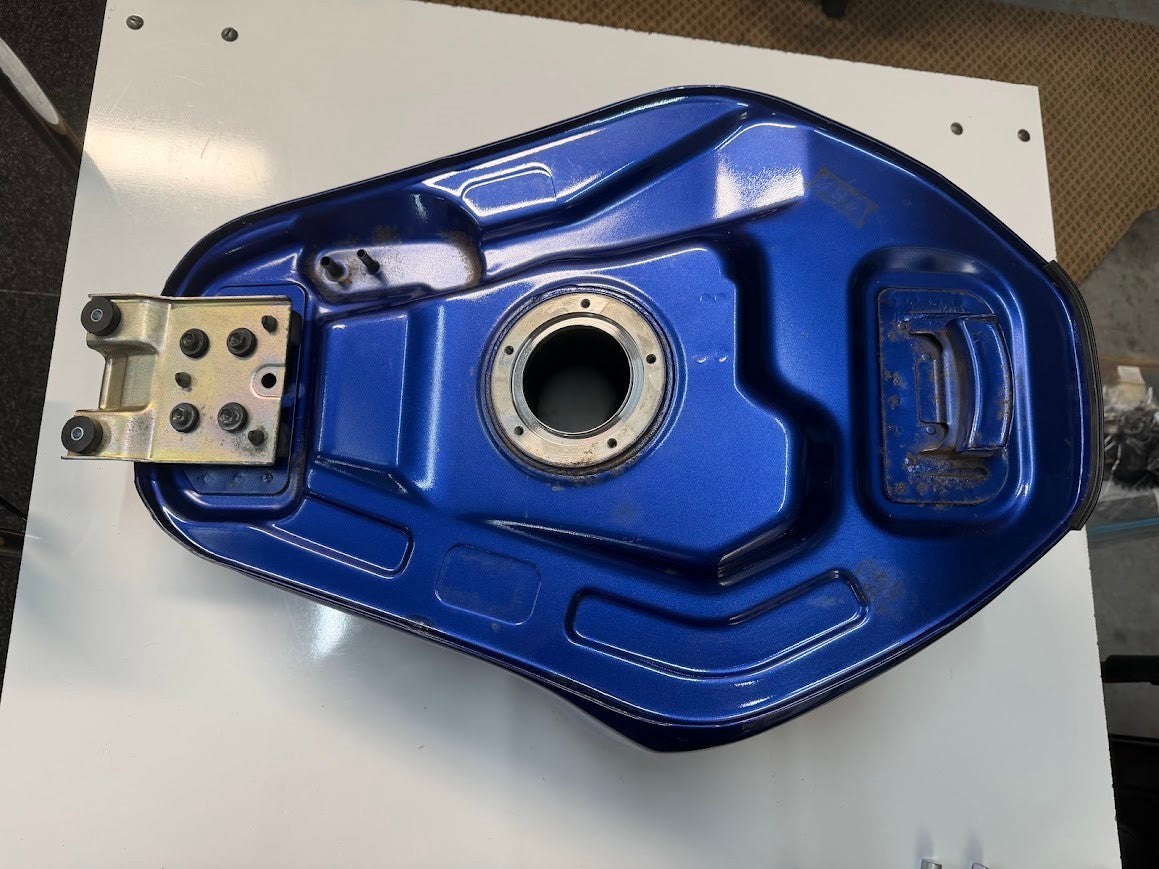 Fuel Tank Suzuki GSF 1250 S Bandit 2012 OEM 44100-18H01-YUF