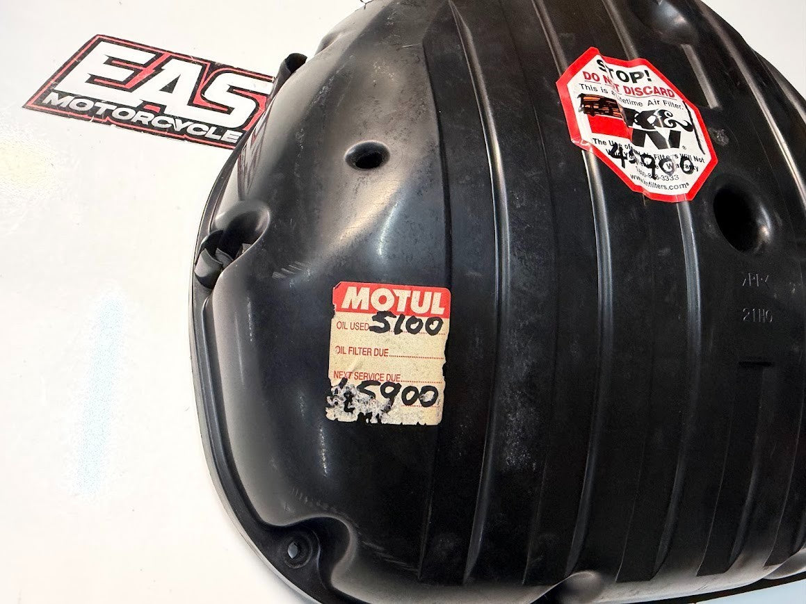 Airbox Case Top Suzuki GSXR 1000 2007-2008 OEM 13740-21H00 #1