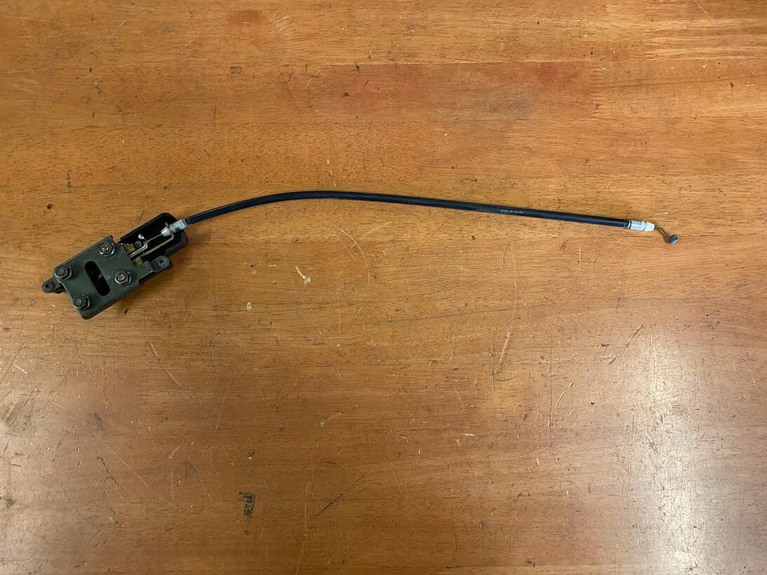 Seat Latch Yamaha R1 2000