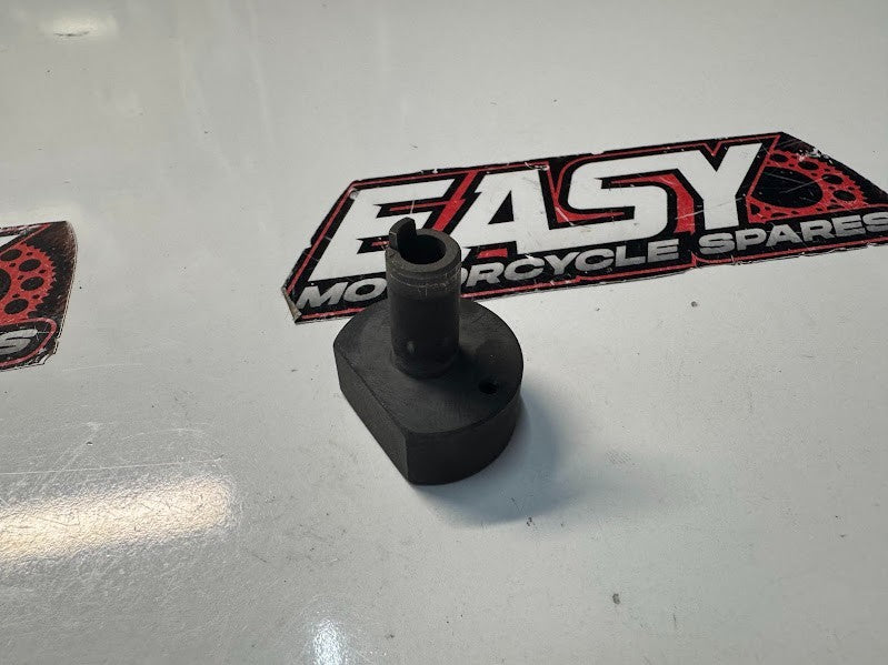 Suzuki VL 1500 Intruder 1998-2009 Neutral Switch Holder OEM Genuine 25312-38B01