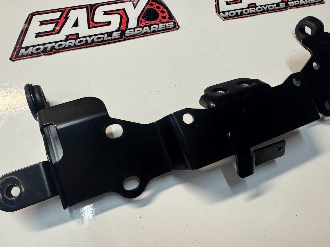 Yamaha YZF R7 2022-2025 Bracket OEM Genuine BEB-21131-00