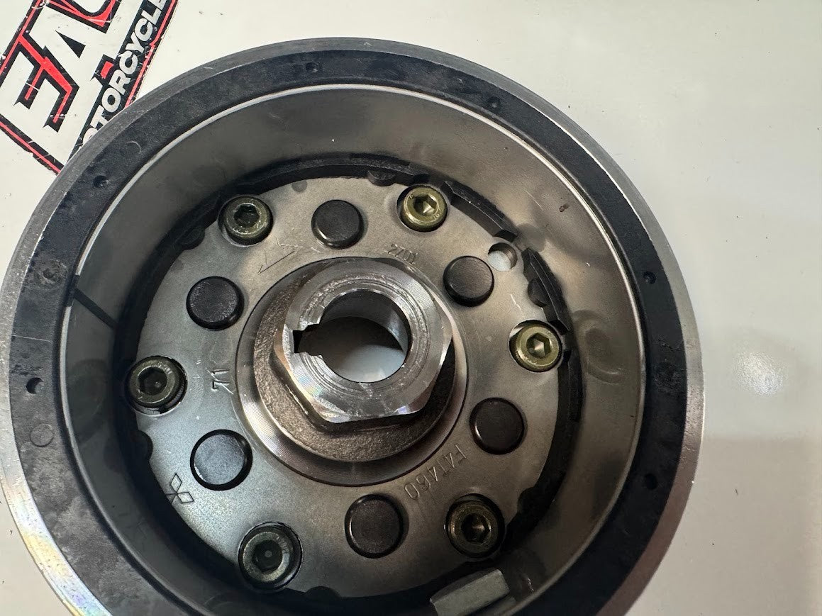 Suzuki VL 1500 Intruder 1998-2004 Magneto Rotor Flywheel OEM Genuine 32102-10F00