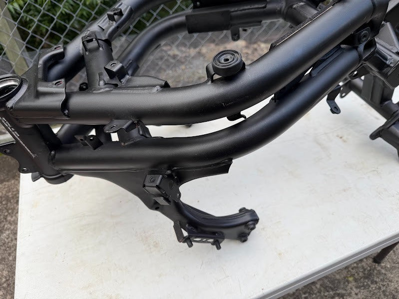 Frame *Clear Title* Kawasaki Ninja 650L 2012-2016 OEM 32160-0569-10