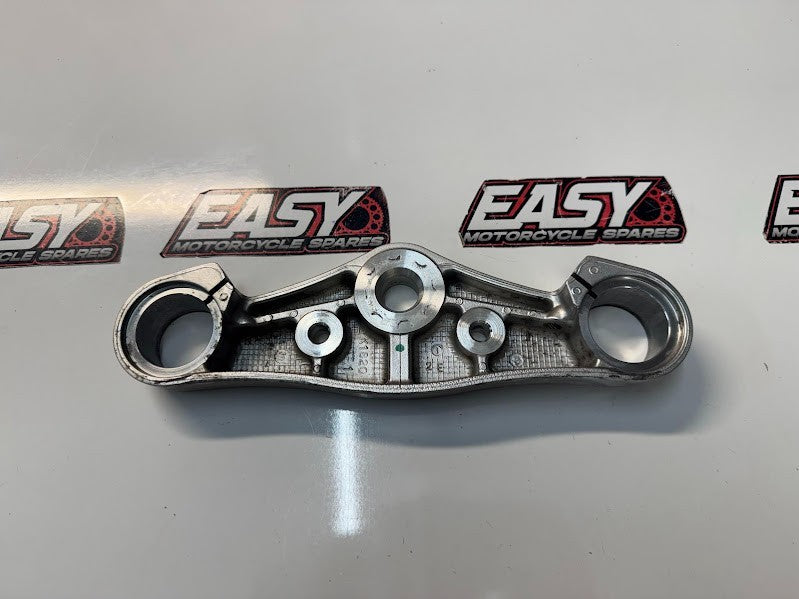 Kawasaki Vulcan VN900 Classic 2006-2010 Top Triple Tree OEM 44039-0039