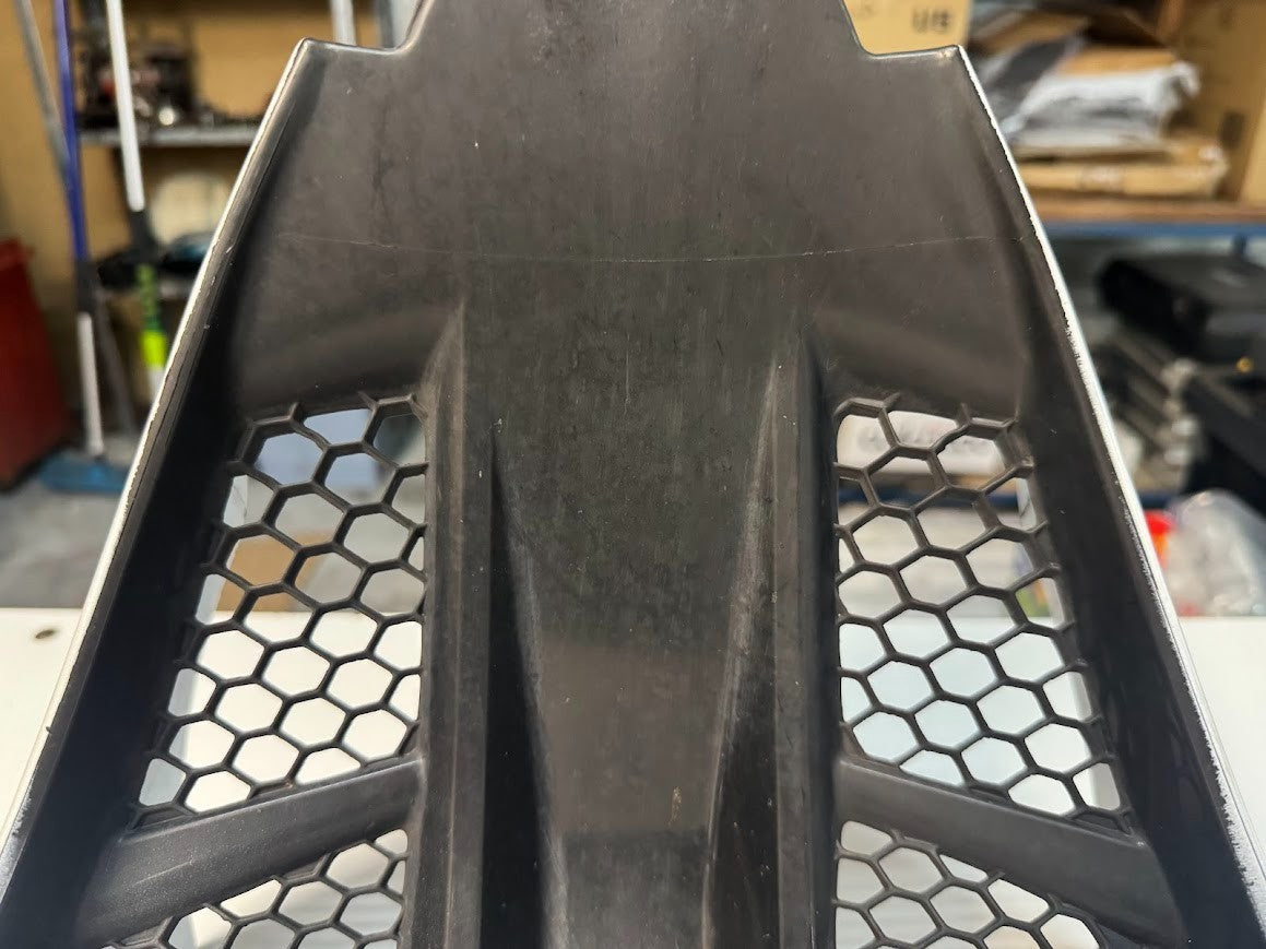 Yamaha YZF R15 2015 Lower Belly Fairing OEM Genuine 1CK-F836M-00