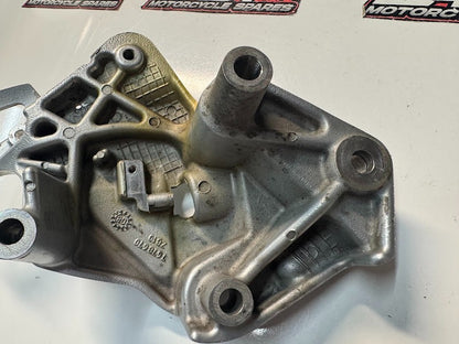 BMW F800 ST 2009 RH Foot Peg Bracket Rearset OEM Genuine 46717684320