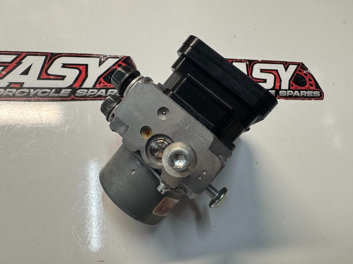 Kawasaki Ninja 500 2024-2025 ABS Pump Module OEM Genuine 16082-0952