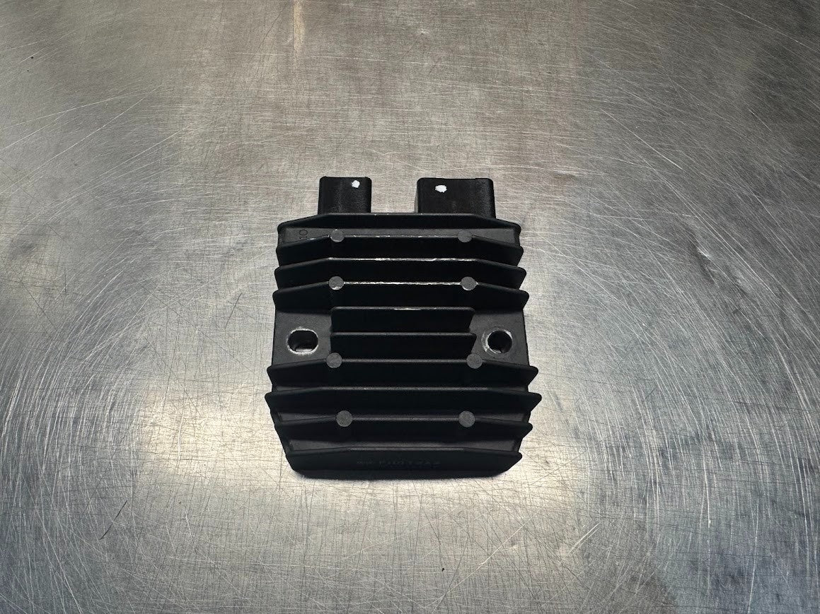Regulator Rectifier Honda CBR 1000 RR 2008-2013 OEM Genuine 31600-KVZ-631
