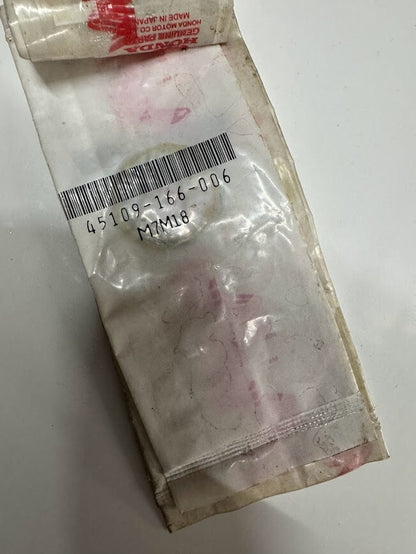 Honda DUST SEAL 45109-166-006 x4