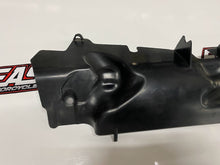 Radiator Heat Shield Suzuki GSXR 1000 07-08 2008 17771-21H00