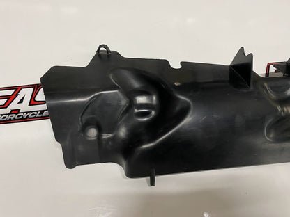 Radiator Heat Shield Suzuki GSXR 1000 07-08 2008 17771-21H00