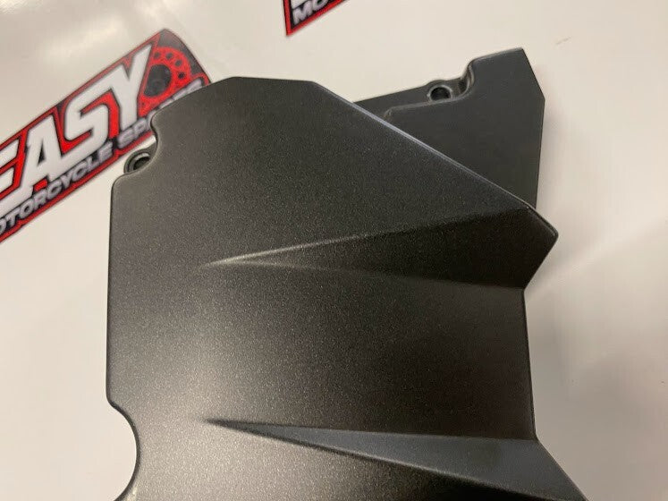 Front Sprocket Chain Guard Cover Yamaha FZ6-S 2006