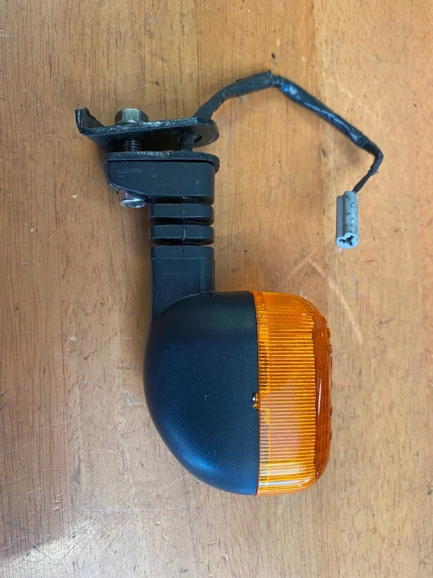 LH Front Blinker Yamaha FZ6-S 04-09 2006 5PW-83310-10-00