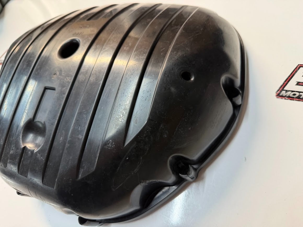 Airbox Case Top Suzuki GSXR 1000 2007-2008 OEM 13740-21H00 #2