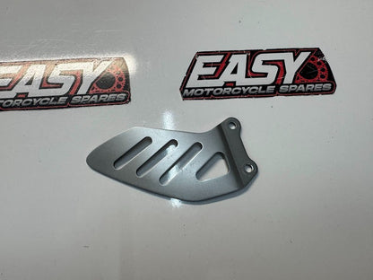 Suzuki GSXR 1000 2005-2008 LH Heel Guard OEM Genuine 43576-41G01