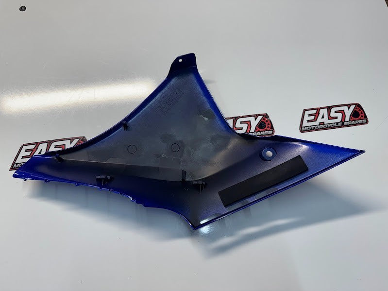 Yamaha YZF R1 2022-2023 LH Side Cover 1 OEM Genuine B3L-2842M-00
