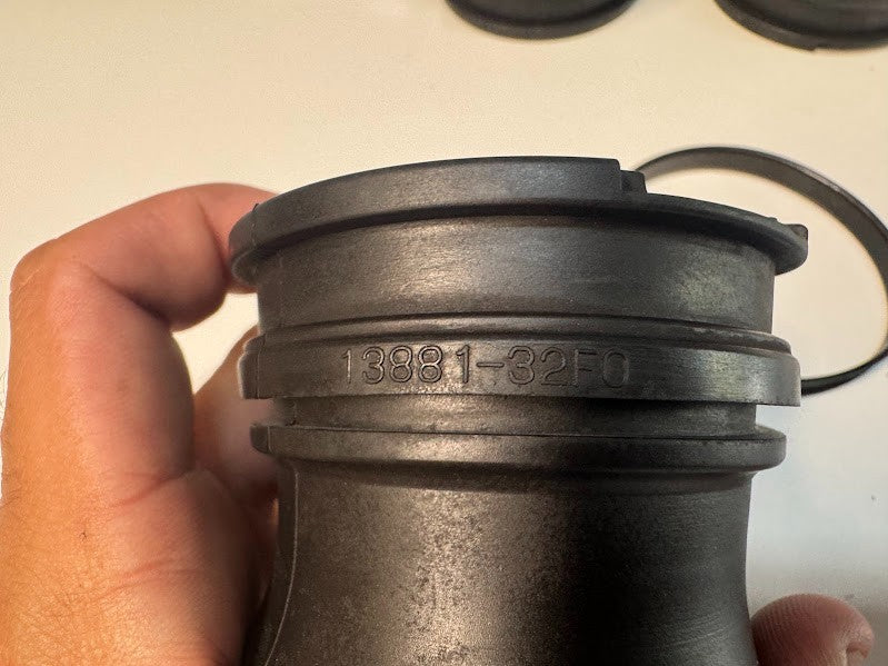 Suzuki Bandit GSF 1200 2001-2006 Manifold Outlet Tubes OEM Genuine 13881-32F0