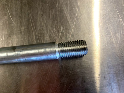 Front Axle Suzuki VL 250 2009