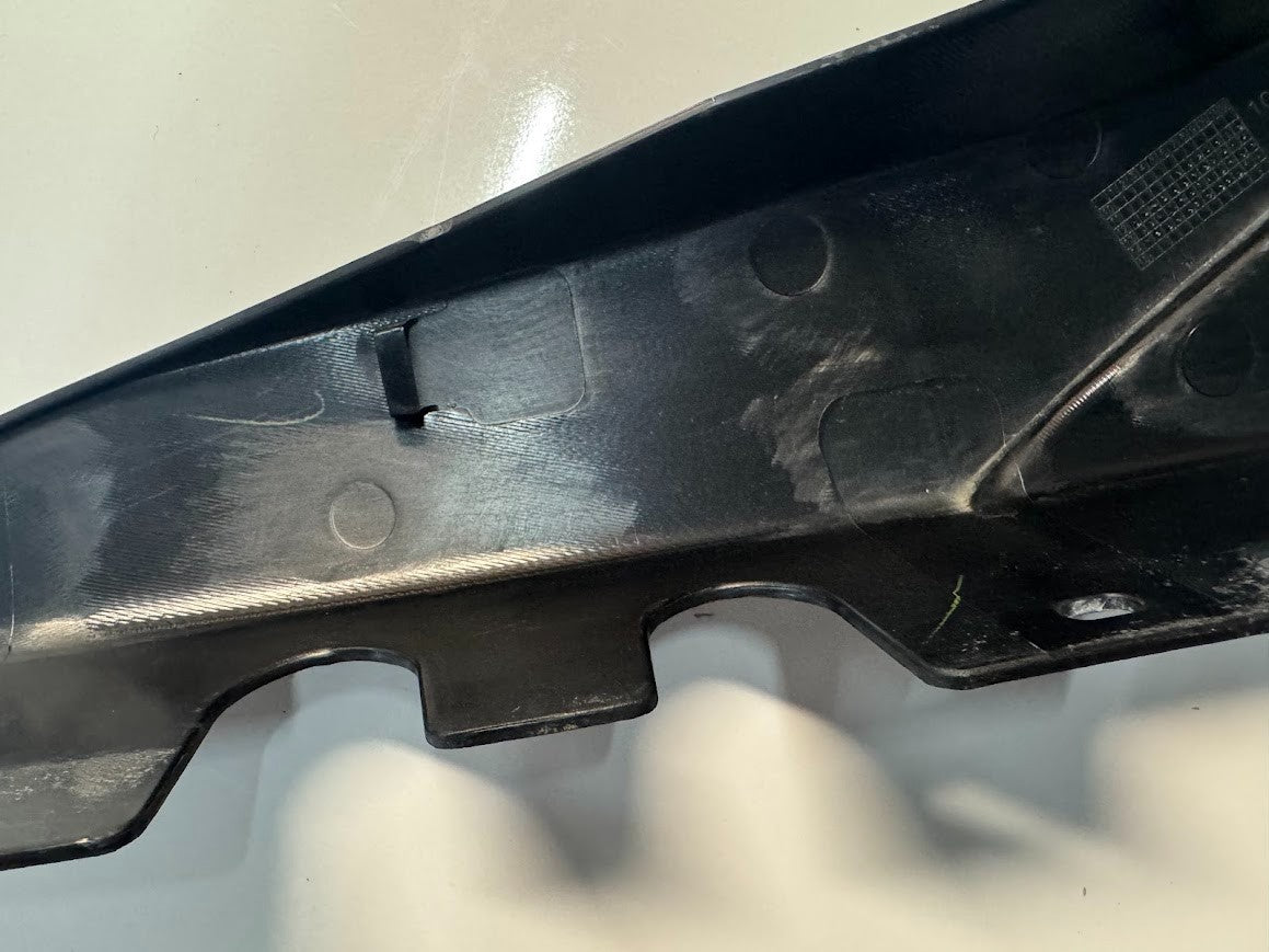 Yamaha YZF R15 2011-2018 LH Side Cover Fairing 1 OEM Genuine 1CK-F1711-00