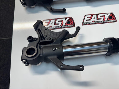 Yamaha YZF R1 2022-2024 Front Forks Suspension OEM Genuine B3L-23102-01