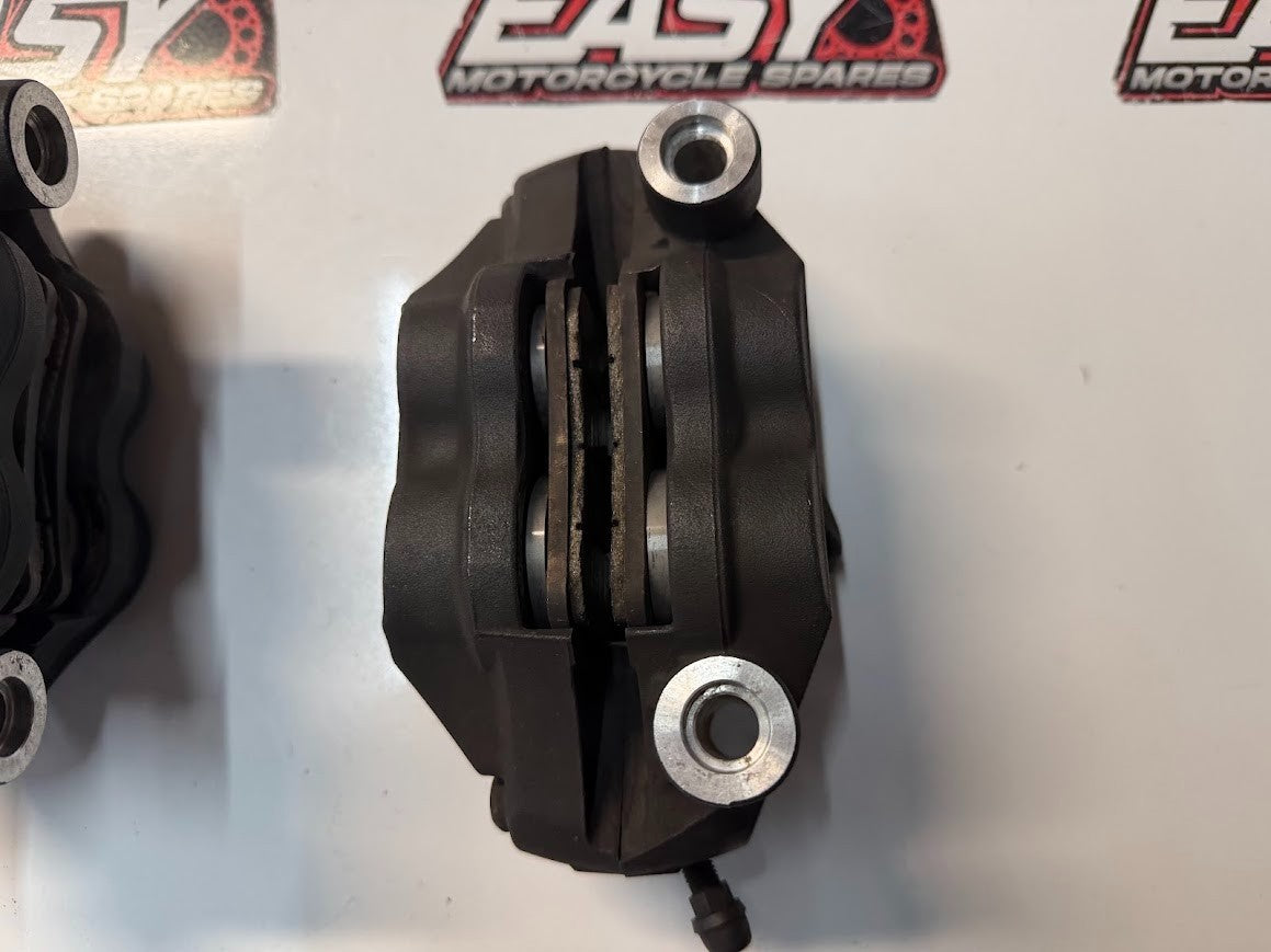 Front Brake Calipers Suzuki GSXR 1000 2005-2008 OEM 59100-41G00-999