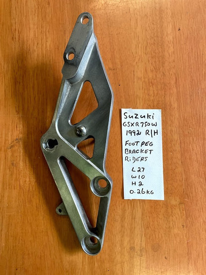 RH Foot Peg Bracket Suzuki GSXR 750 88-92 1992 43511-17D01