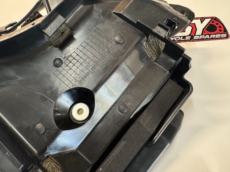 Yamaha YZF R1 2020-2025 ECU Holder Bracket 1 OEM Genuine B3L-2836A-00