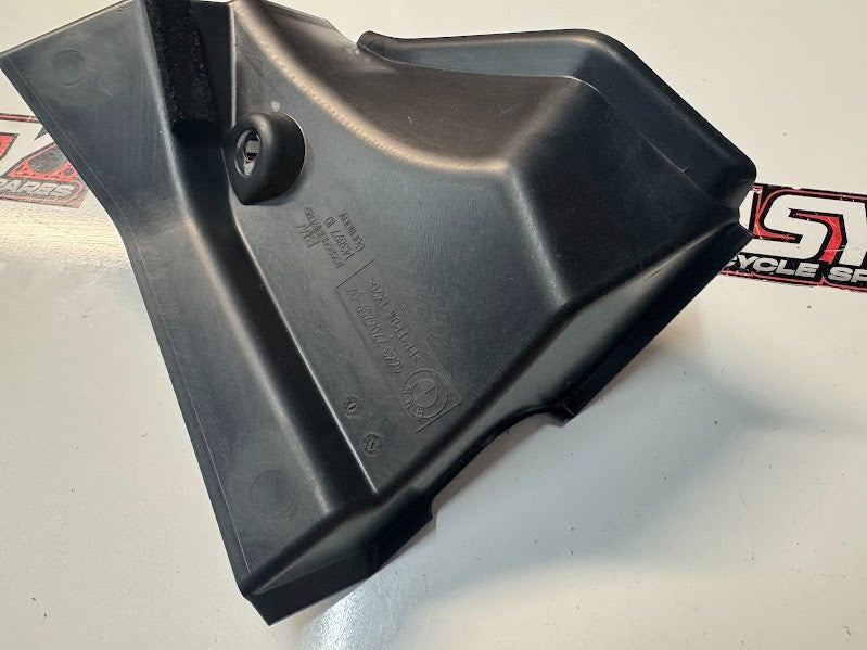 BMW F800 ST 2009 Warm Air Duct OEM Genuine 46637706759-02