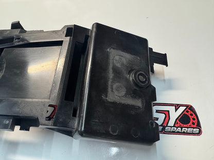 Suzuki GSXR 1000 2007-2008 Inner Fender Battery Tray OEM Genuine 63111-21H00