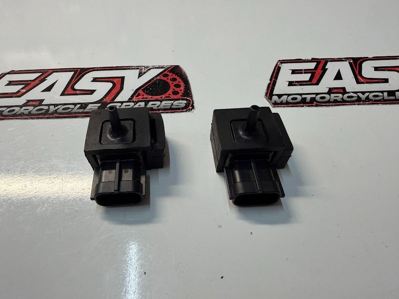 Air Pressure Sensors Suzuki Boulevard C109R VLR 1800 T 2008-2014 OEM 15630-29G10