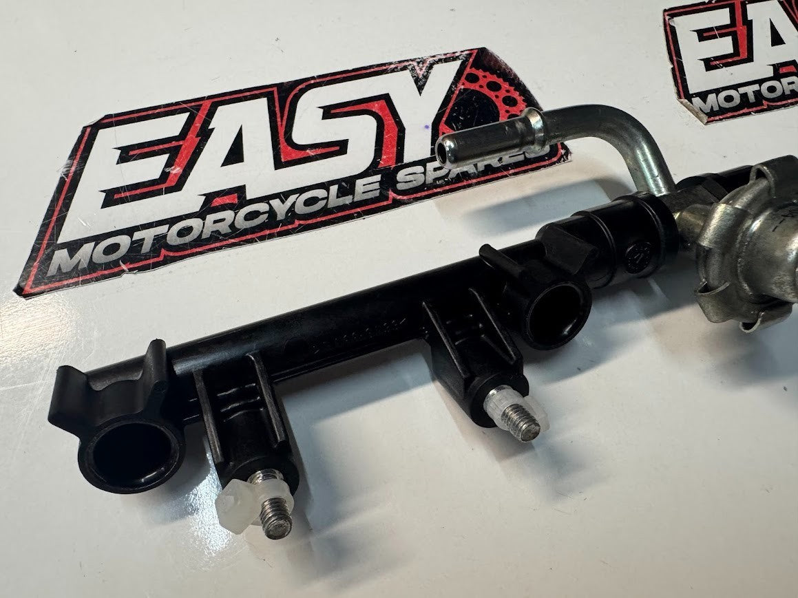 Yamaha MT-10 2016-2021 Primary Fuel Rail OEM Genuine B67-13795-00