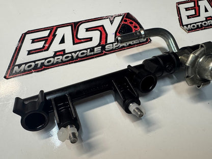 Yamaha MT-10 2016-2021 Primary Fuel Rail OEM Genuine B67-13795-00