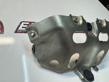 Suzuki GSXR 1000 2007-2008 Fuel Tank Front Bracket OEM Genuine 44520-21H00