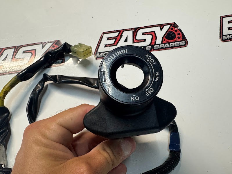 Yamaha YZF R1 2020-2022 Immobiliser Unit Antenna OEM Genuine B3L-8255P-00