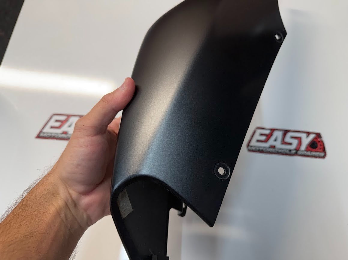 RH Rear Fairing Suzuki GSXR 1000 2007-2008 OEM 47111-21H